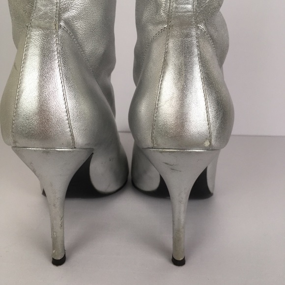 Giuseppe Zanotti Salome Leather Point Toe Heels in Metallic Silver - Picture 7 of 12